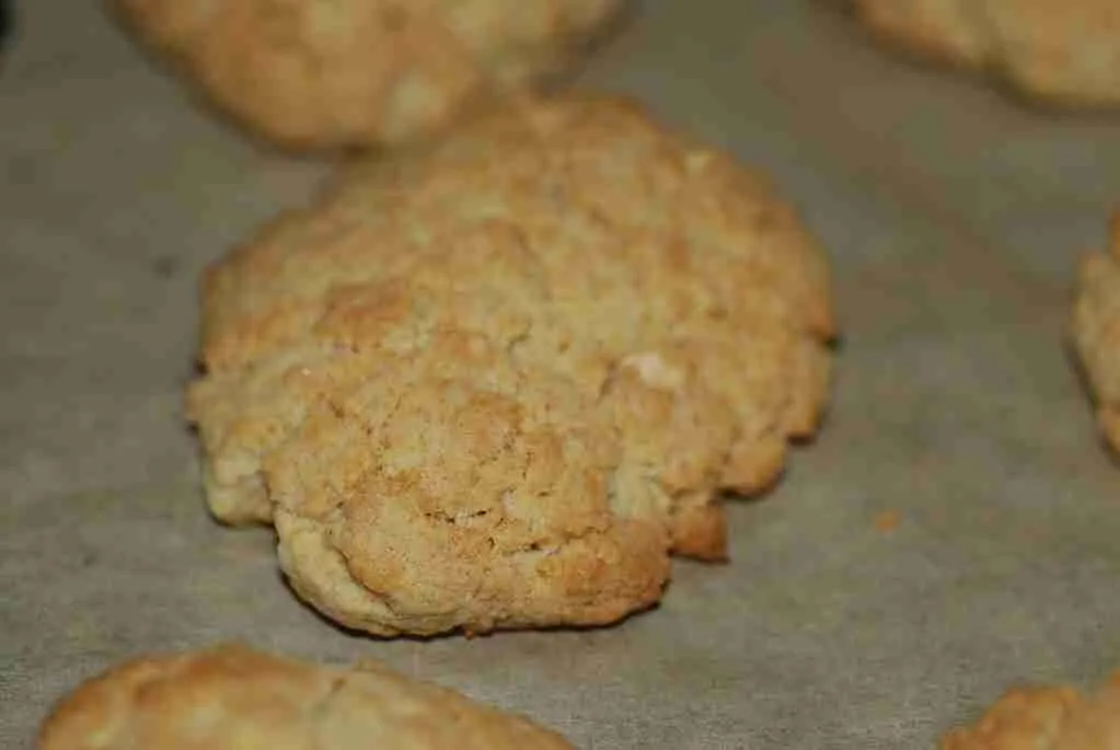 Sweets (biscuits) with the smell of honey: